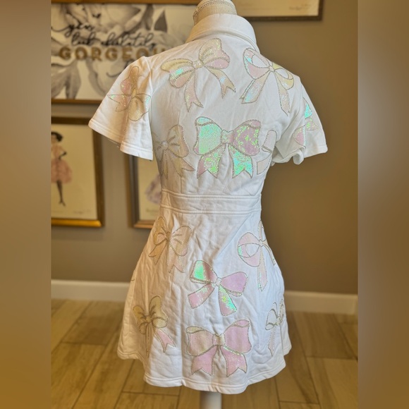 New! QUEEN OF SPARKLES White and Iridescent Pink Metallic Bow Mini Dress - Picture 8 of 10